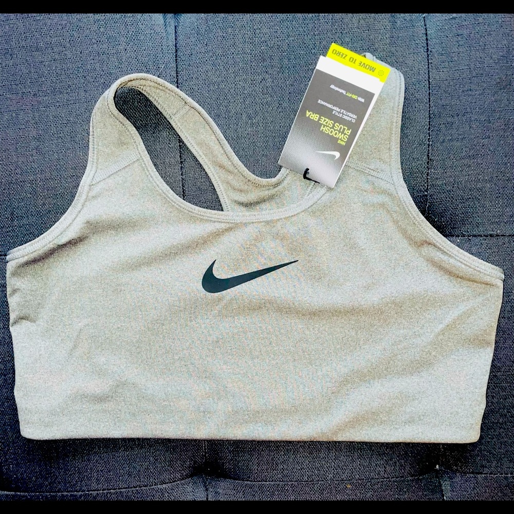 Nike Swoosh Plus Size Sport Bra  Sz 1X
